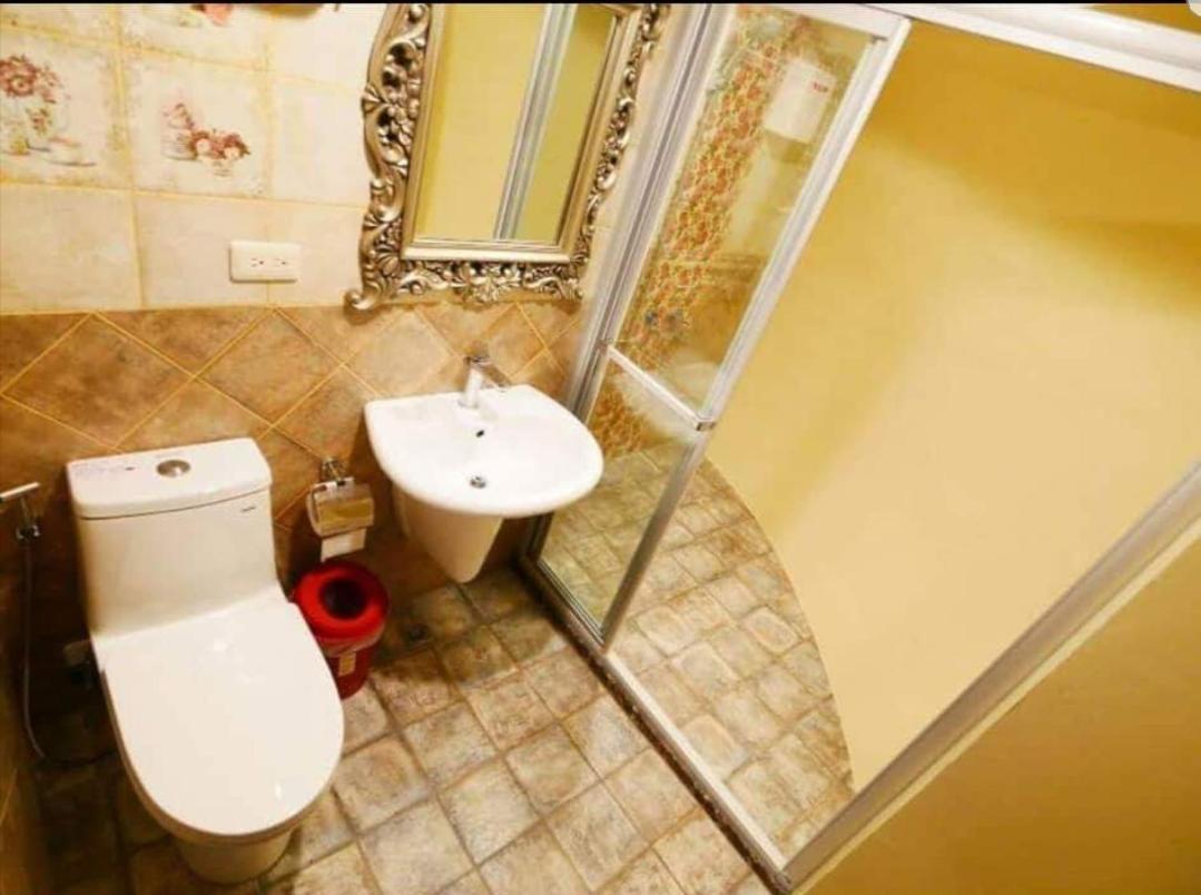 פולי Mushroom Forest Guesthouse Camping Site מראה חיצוני תמונה